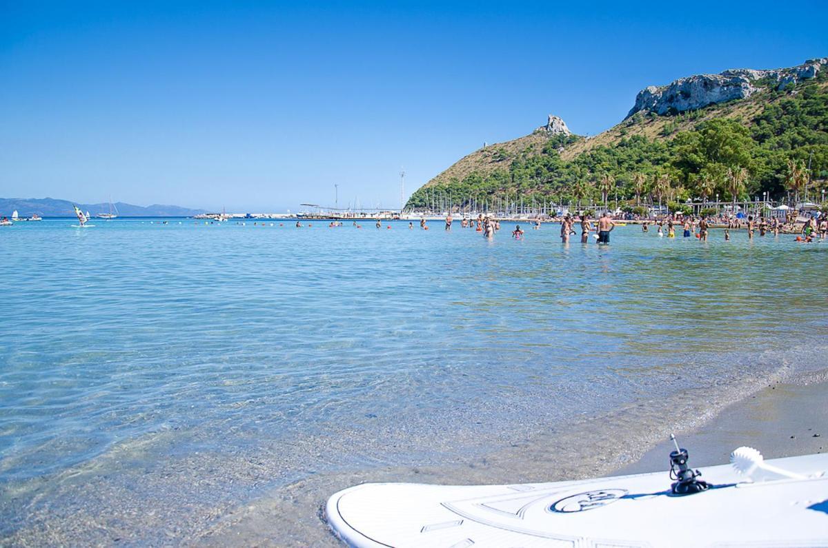 Per 4 Persone Al Poetto Di
